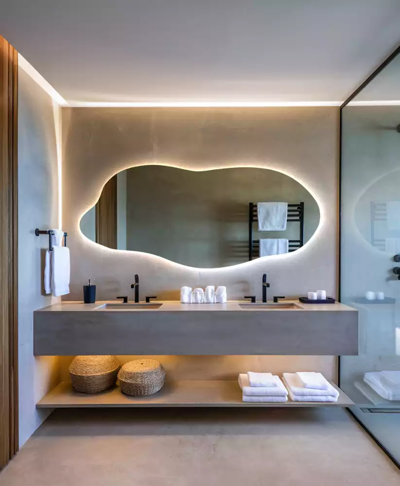 Stijlvolle spiegel met licht