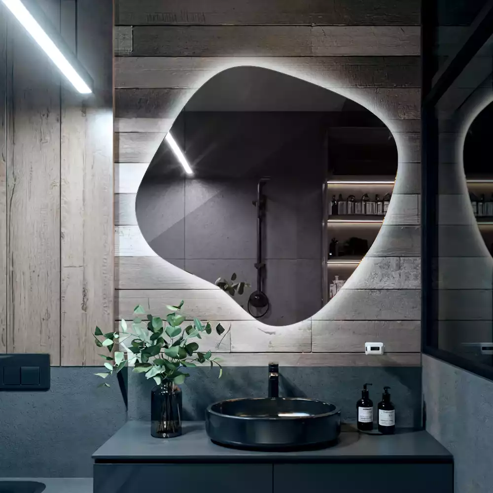 Spiegel spetter met LED-verlichting uniek