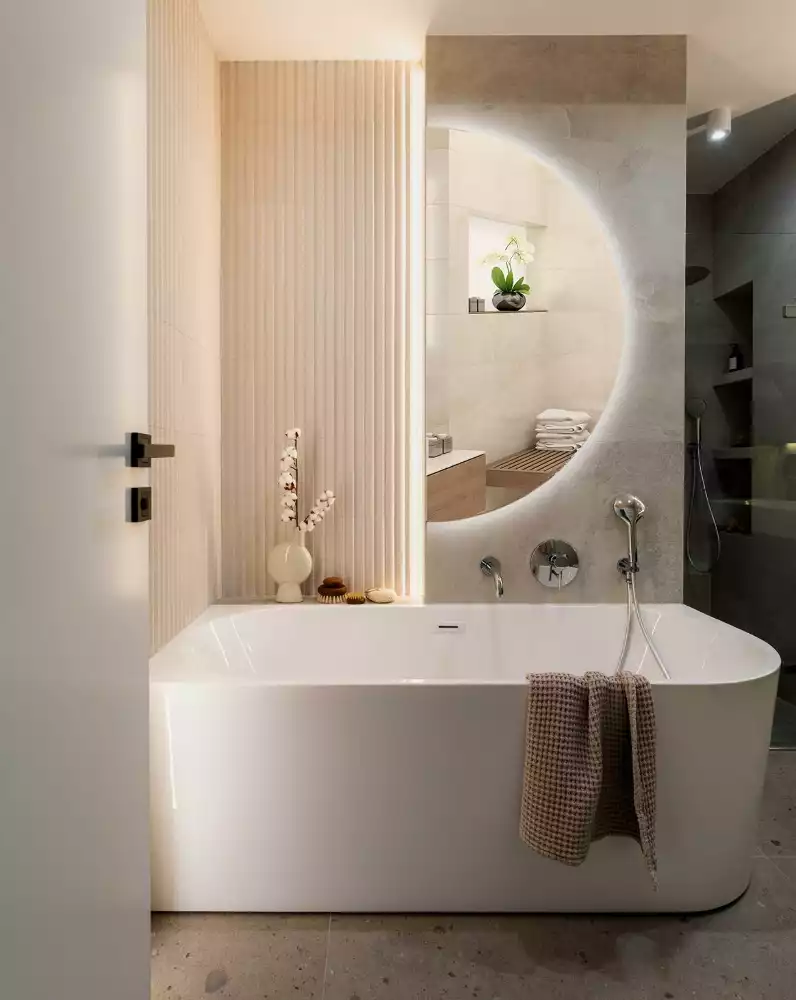 Halfronde spiegel met verlichting stijlvolle accessoire