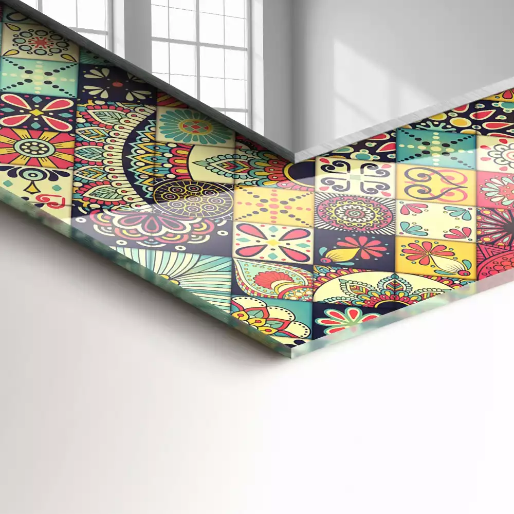 Rechthoekige spiegel met bedrukte lijst Kleurrijke patchworkpatronen