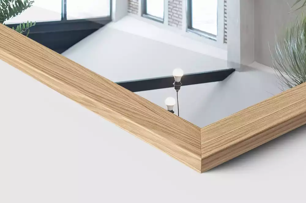 Staande spiegel in eikenkleurige lijst