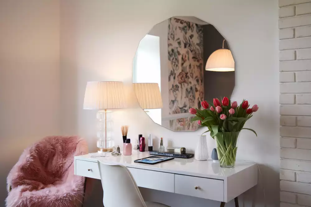 Geometrische spiegel origineel ontwerp